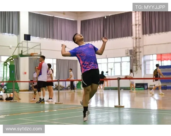 赛后分析:北京羽毛球队与成都羽毛球队的默契配合与战术探讨 赛后分析:北京羽毛球队与成都羽毛球队的默契配合与战术探讨